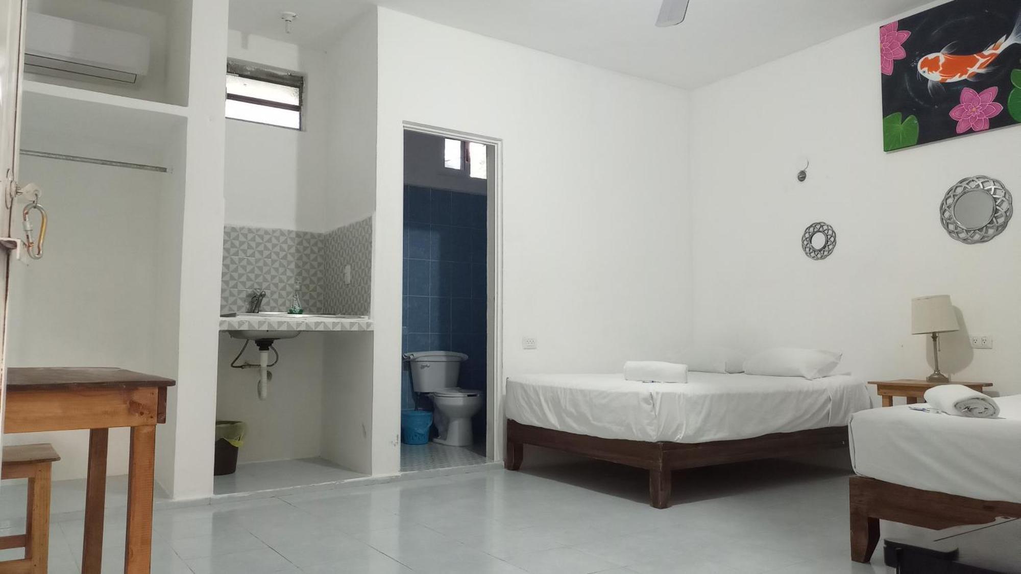Blue Hotel Bacalar Bilik gambar